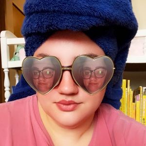 Meet your Posher, Erica